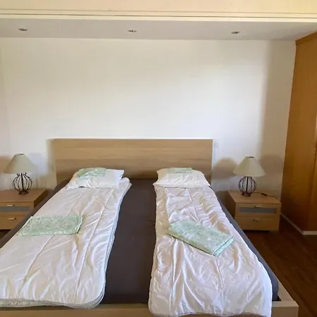 Haus Bianca Apartman *